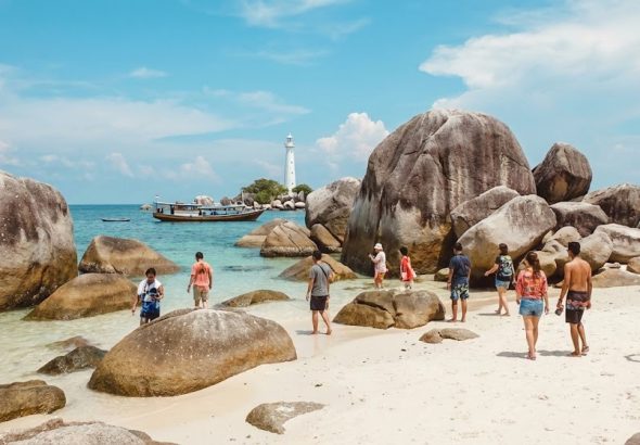Island Hopping Belitung: Menjejak Lokasi Syuting Laskar Pelangi